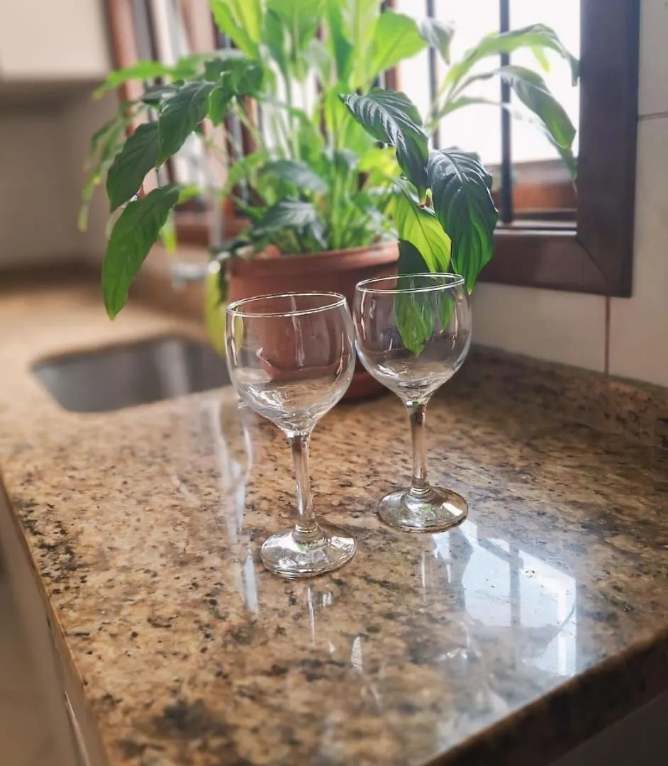 Casa Ampla D 3 Quartos Com Ar Condicionado Jacuzzi Canoas