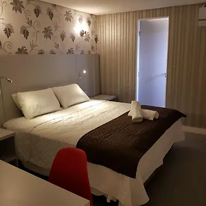 Life E Atenas Hotel
